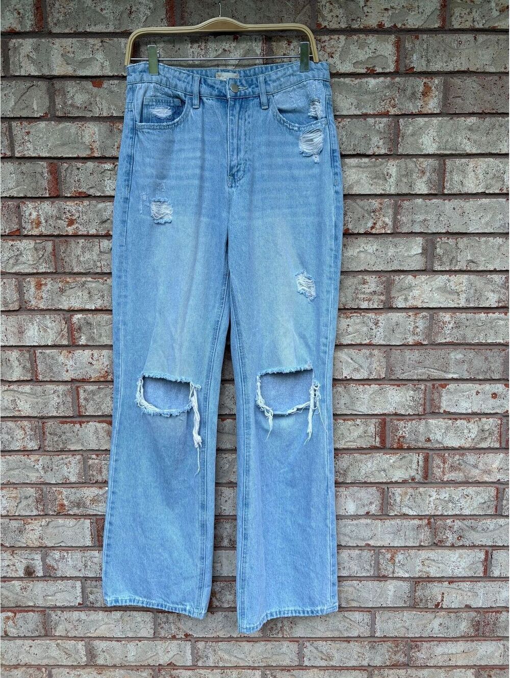 Altar'd State Distressed High Rise Straight Leg Jeans Light Wash Size 28 Tall